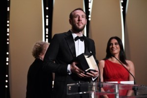 Ξεκίνησαν τα γυρίσματα για το "Milky Way" του MEGA - Οι πρώτες φωτογραφίες & οι πρωταγωνιστές της σειράς του Βασίλη Κεκάτου