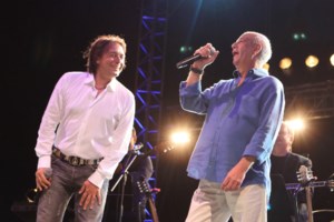 Γιώργος Σαμπάνης: "Σαν σήμερα έφυγες κι όμως είσαι εδώ πιο πολύ από ποτέ"