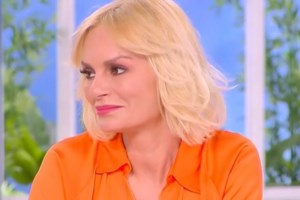 Άρης Δαβαράκης | Η "συγγνώμη" για την ανάρτηση της Παπαθωμά, το αλκοόλ & η φυλακή