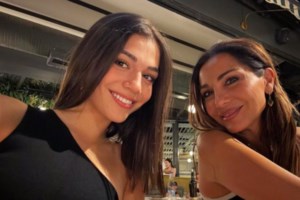 Ο Βασίλης Μπισμπίκης απαθανατίζει τη Δέσποινα Βανδή: "Σε αγαπώ κορίτσι μου" - εικόνα 2