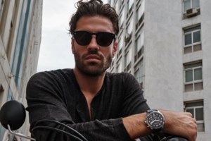 Η σέξι φωτογραφία του Κωνσταντίνου Αργυρού που "έριξε" το Instagram!