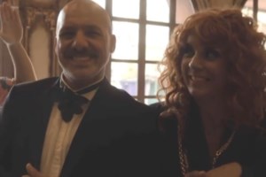 Το δημόσιο μήνυμα του Νίκου Μουτσινά, μία ανάσα πριν την πρεμιέρα για το "Καλό Μεσημεράκι"