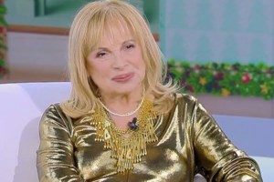 Άννα Φόνσου: "Οι ομοφυλόφιλοι έχουν λεφτά, θα βρουν τη λύση τους"