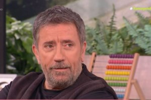 Η Δάφνη Λαμπρόγιαννη αποχώρησε από την παράσταση με τον Σπύρο Παπαδόπουλο: "Δέχθηκα ένα ξέσπασμα οργής"