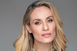 Μόνο στο Yupiii: Αυτός είναι ο πρώτος καλεσμένος του Αντώνη Σρόιτερ για το 2021! - εικόνα 2