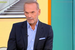 Χρέη σεφ ανέλαβε ο Πέτρος Κωστόπουλος στο "Πρωινό Σαββατοκύριακο" - "Καμιά γυναίκα δεν μου μαγείρεψε"