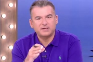 Έξαλλη η Μαρία Σολωμού: "Δεν είμαι τρελή! Πουθενά δεν μου έχουν ζητήσει βιβλιάριο του σκύλου"