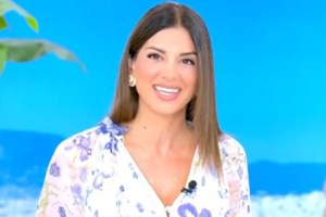 Ο Θέμης Σοφός μας δείχνει πώς περνάει τον χρόνο του με τον γιο του, Γιάννη στην παραλία - εικόνα 2