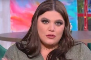 Δανάη Μπάρκα: "Δεν έχεις δει τι πάμε να κάνουμε και μου στέλνεις κατεβατά, με βρίζεις, ότι δεν σεβόμαστε, ότι είμαστε γελοίοι"