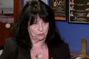 Άννα Βαγενά: Τα κορίτσια μου λένε "Μαμά, αυτό δεν θα το ήθελε ο μπαμπάς" - εικόνα 2