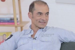 Αλέκος Συσσοβίτης: "Όλοι κερδίζουμε από αυτό, ακόμα και όσοι ταλαιπωρούνται δίπλα στους ανθρώπους που έχουν αλτσχάιμερ" - εικόνα 2