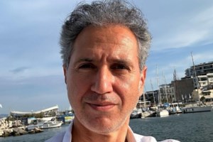 "Ο Δημήτρης Κόκοτας παραμένει στην εντατική - Είναι δύσκολες μέρες αυτές"