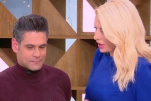 Ελένη Μενεγάκη για τον Μάκη Παντζόπουλο: "Η δικιά μου η γυναίκα βγαίνει;"