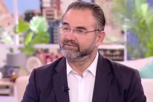 "Ο Γιώργος Λιάγκας θέλει φέτος να το τερματίσει. Να ξεπεράσει κάθε επίπεδο γελοιότητας και κακοποιητικού λόγου"