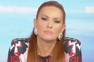 Σίσσυ Χρηστίδου: "Υπάρχουν παρουσιαστές που μιλάνε άψογα την ελληνική γλώσσα αλλά δεν σπάνε το γυαλί"