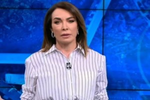 Aide-mémoire | Τηλε-δικαστήρια, δράματα & πολιτίκ διαγγέλματα σε live μετάδοση