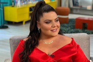 Δανάη Μπάρκα: "Με έπιασε στα πράσα η μαμά μου - Είχα νιώσει αμήχανα" - εικόνα 3