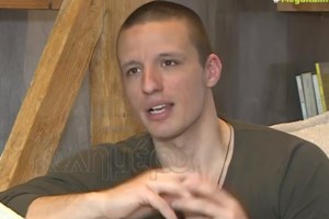 Η Ελένη Μενεγάκη ενθουσιάστηκε με τον αδερφό του Κώστα Μαρτάκη