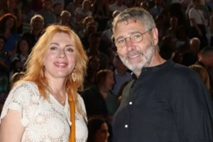 "Η Σμαράγδα Καρύδη είναι αυτός ο άνθρωπος - Ένας σοβαροφανής σκηνοθέτης θα μπορούσε να τσινήσει λίγο"