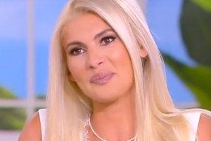 Οι τρυφερές ευχές του Στέλιου Χανταμπάκη στην Όλγα Πηλιάκη για την γιορτή της