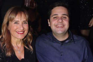 Μάρα Ζαχαρέα: "Μέχρι στιγµής κανένα από τα δύο παιδιά µου δεν έχει δείξει ενδιαφέρον" - εικόνα 2