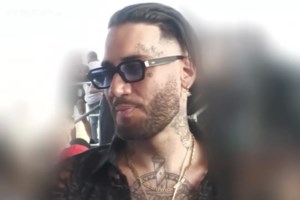 Η Μαρία Σολωμού μαλώνει με τον Mente Fuerte επειδή νομίζει ότι πήρε μηχανή