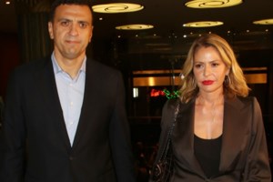 Η Αμαλία Κωστοπούλου νοσταλγεί τα Χριστούγεννα με την οικογένεια της