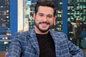 Γιώργος Παπαδάκης | Το μέλλον του "Καλημέρα Ελλάδα", οι "δελεαστικότατες" προτάσεις από τον ανταγωνισμό & ο "Άνθρακας - Θησαυρός" Φοίβος Παπαδάκης - εικόνα 2