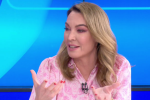 Όταν η Ρούλα Πισπιρίγκου απαντούσε στη Στεφανίδου για το ημιμόνιμο μανικιούρ & συνέκρινε τον εαυτό της με τον Μπάμπη Αναγνωστόπουλο