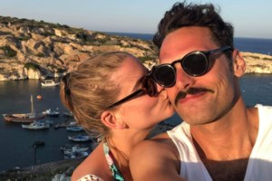 Η Δανάη Μιχαλάκη φωτογραφίζεται με φουσκωμένη κοιλίτσα - Δες τα νέα στιγμιότυπα