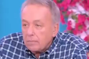 Light Vs Ανδρέας Μικρούτσικος: "Δεν ξέρω ποιο είναι το επίπεδό του, 40 χρόνια reality κάνει" - εικόνα 3