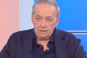 Η αιχμηρή ατάκα του Ανδρέα Μικρούτσικου για την Ιωάννα Τούνη: "Είναι η πιο πλούσια, αρκεί να μη φοροδιαφεύγει" - εικόνα 3