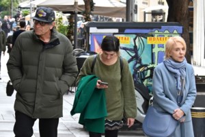 Γιάννης Μπέζος: "Τα επτά χρόνια της δικτατορίας έγιναν για την επιπολαιότητά μας και το ψώνιο των πολιτικών" - εικόνα 2