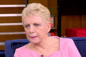 Η Κατερίνα Παναγοπούλου απαντά πρώτη φορά στην Έλενα Ακρίτα