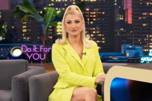 Ελεονώρα Μελέτη: "Ψηφίζω Τούνη σε σχέση με άλλες που λένε ότι η μύτη μεταλλάχθηκε επειδή έπιναν πολύ νερό"