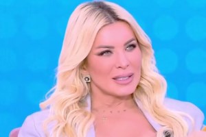Κατερίνα Καινούργιου: "Η Μαρία Καλάβρια δέχτηκε να βγει στην εκπομπή μας για να λύσουμε την παρεξήγηση"