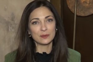 Έμιλυ Κολιανδρή: "Ήταν δύσκολη η συνεργασία μου μαζί του - Σκέφτομαι αν εμπίπτει στα όρια της κακοποίησης" - εικόνα 2