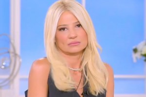 Η Κατερίνα Καινούργιου απάντησε στη Φαίη Σκορδά: "Είμαι πάρα πολύ τυχερή και περήφανη που έχω μια  τέτοια ρεπόρτερ"