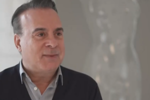 Φώτης Σεργουλόπουλος: "Κανείς δεν έχει το θάρρος να με αντιμετωπίσει κατάματα, να μου πει μες στα μούτρα πως δεν θα ‘πρεπε να έχω παιδί"