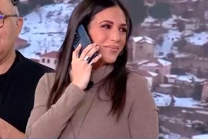 Η Ανθή Βούλγαρη αιφνιδίασε στον αέρα τον Ιορδάνη Χασαπόπουλο - "Γιατί το κάνεις αυτό;" - εικόνα 2