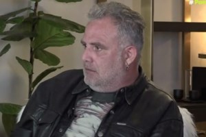 Πασχάλης Τσαρούχας: "Ήταν η Θεοφανία έγκυος, γυάλισε ένα φακός, μουντάρω απέναντι και του κατεβάζω την πόρτα με κλοτσιά"