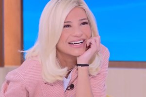 Κώστας Τσουρός: "Εμμονικός θαυμαστής της Φαίης Σκορδά με έψαχνε με μαχαίρι" - εικόνα 2