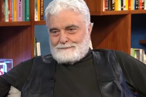 "Η Αλίκη Βουγιουκλάκη πικράθηκε πάρα πολύ τότε, έπαιξαν στοίχημα ότι θα την αλλάξουν"