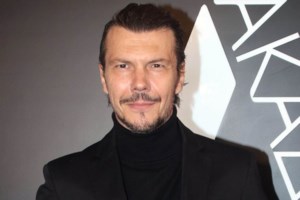 Η αντίδραση της Αναστασίας Παντούση σε ερώτηση για το ενδεχόμενο γάμου με τον Ιωάννη Παπαζήση - εικόνα 2