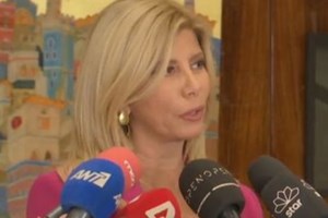 Νίκος Μουτσινάς: "Κάποια "συγγνώμη" δεν έχουν ζητηθεί στην τηλεόραση, ενώ θα έπρεπε"