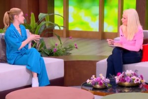 Γενέθλια για τη Νατάσα Εξηνταβελώνη στο πλατό της νέας σειράς που θα πρωταγωνιστήσει - εικόνα 2