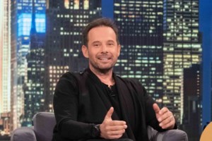 Ο Γιώργος Πυρπασόπουλος σε σπάνια εμφάνιση με την γυναίκα και την κόρη τους