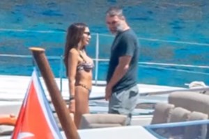 Η Δέσποινα Βανδή απαντά στις φήμες πως παντρεύεται με τον Βασίλη Μπισμπίκη: "Δεν είναι κάτι που με απασχολεί"