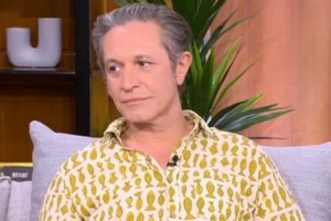 Αιμίλιος Χειλάκης: Η ζωή μου είναι η Αθηνά! Κοιτάω παλιές φωτογραφίες και της λέω "Ρε συ..."