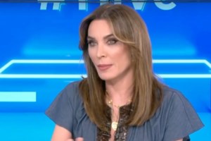 Η τρυφερή φωτογραφία της Τατιάνας Στεφανίδου με τον Νίκο Ευαγγελάτο κάτω από την πανσέληνο: "Μήπως ονειρεύομαι;"